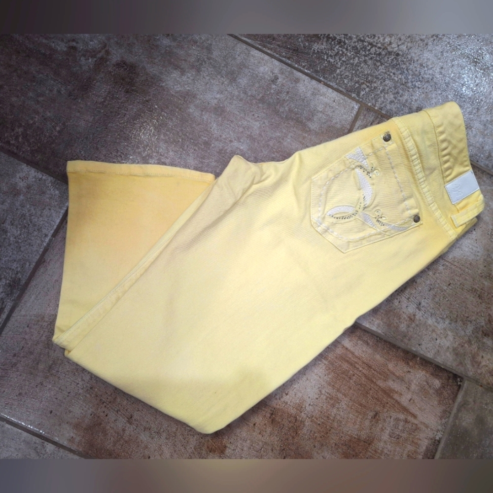 Yellow Women's Crop Jeans 9/10